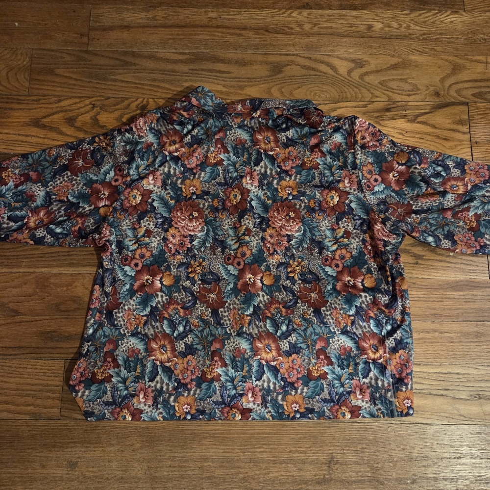 Blair Silk Floral Top - Picture 2 of 5